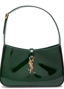 Le 5 à 7 patent leather shoulder bag