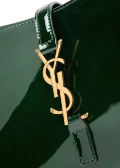 Le 5 à 7 patent leather shoulder bag