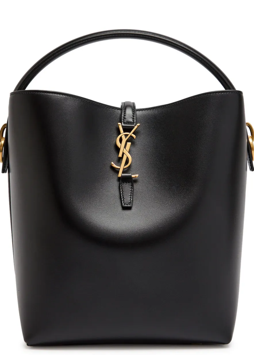 Le 37 small leather bucket bag