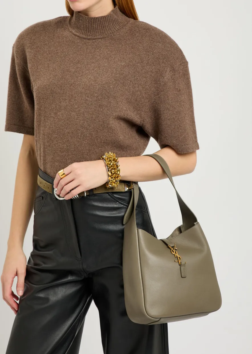 Le 5 à 7 small leather hobo bag