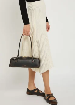 Le Teckel medium grained leather shoulder bag