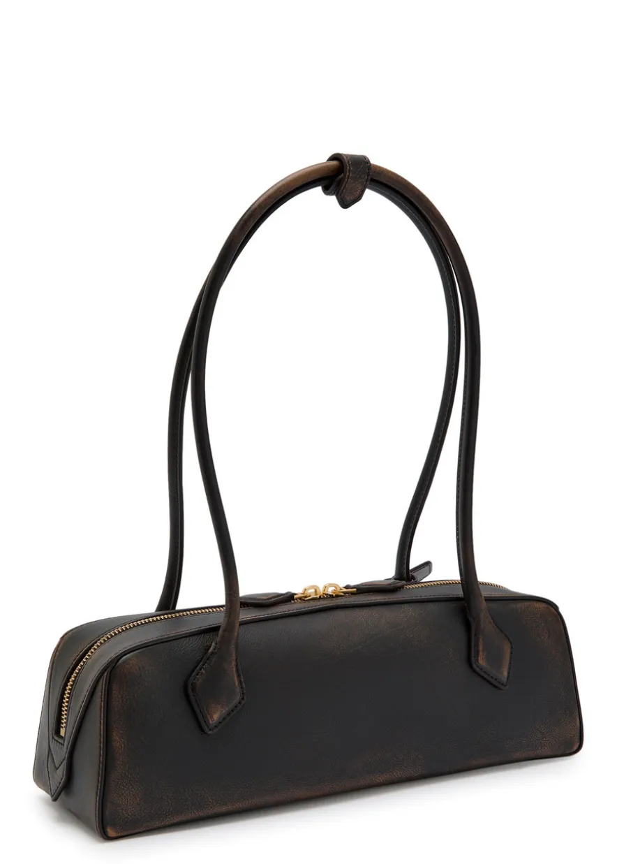 Le Teckel medium grained leather shoulder bag