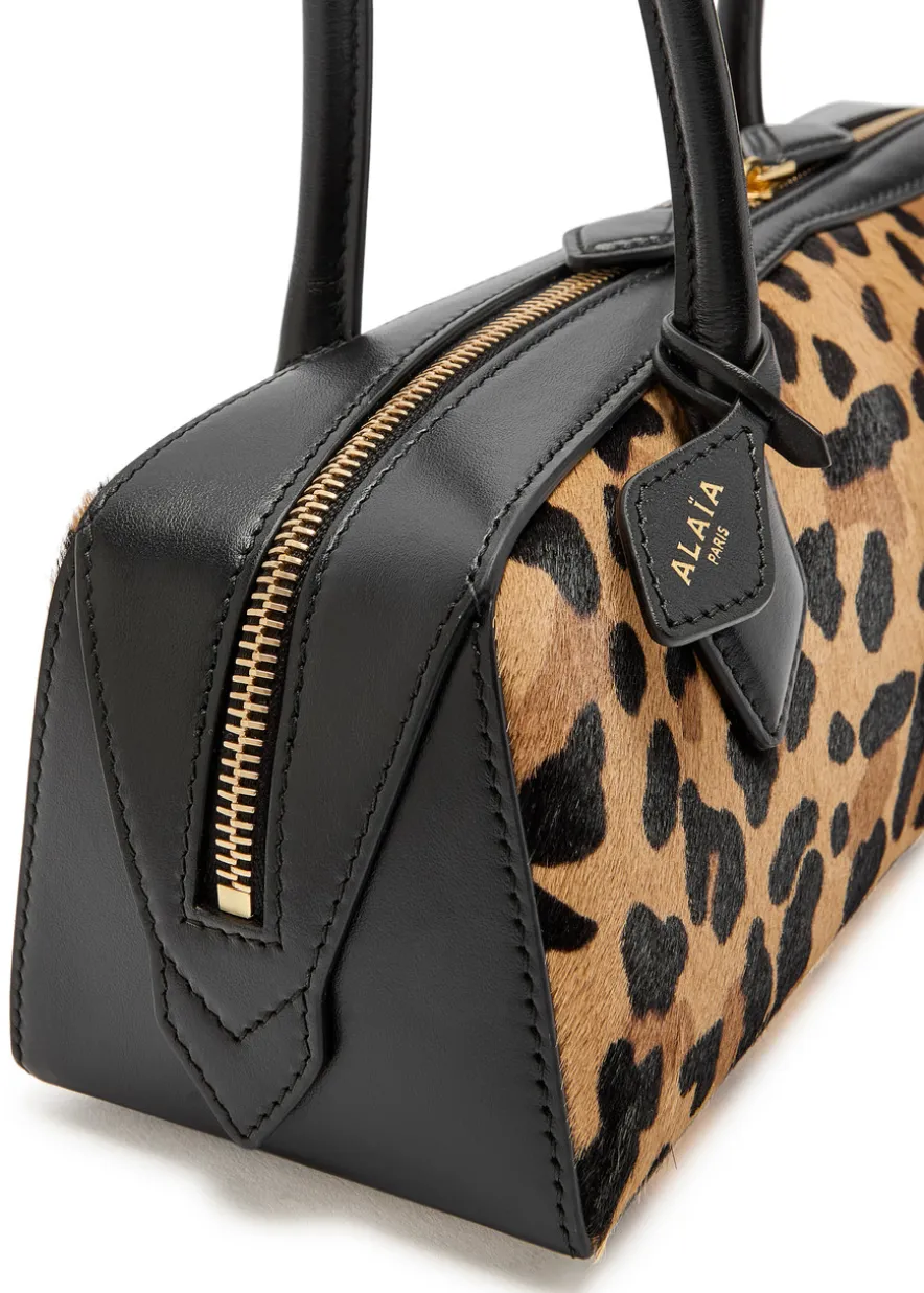 Le Teckel medium leather shoulder bag