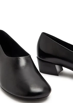 Marcy 30 leather pumps