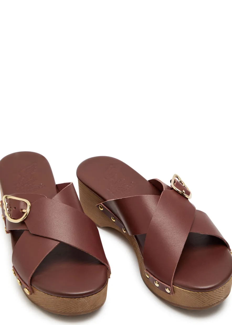 Marilisa cross-over leather clogs