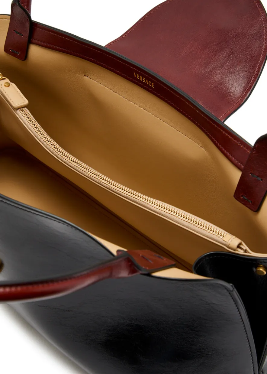 Medium glossed leather shoulder bag
