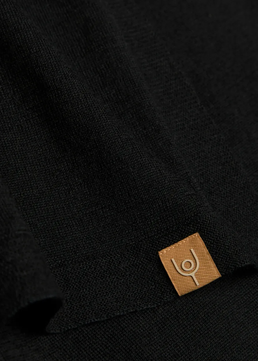 Merino wool wrap