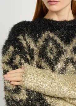 Metallic thread jumper