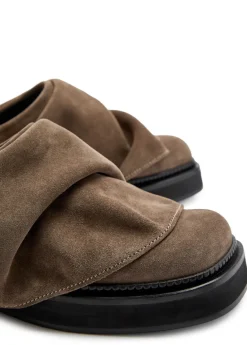 Mini Robin gathered suede mules