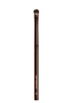 Nº 12 Beveled Shadow Brush