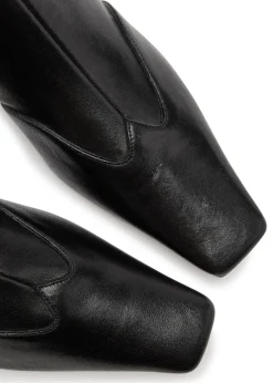 Nevada 40 leather ankle boots