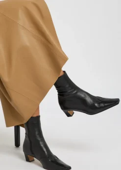 Nevada 40 leather ankle boots