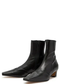 Nevada 40 leather ankle boots