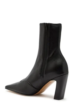 Nevada 85 leather ankle boots