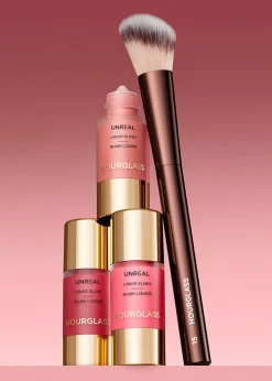 No. 15 Blush Brush
