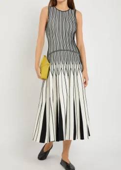 Oaklen patterned knit midi dress
