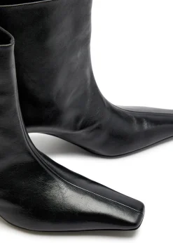 Ona 55 leather ankle boots