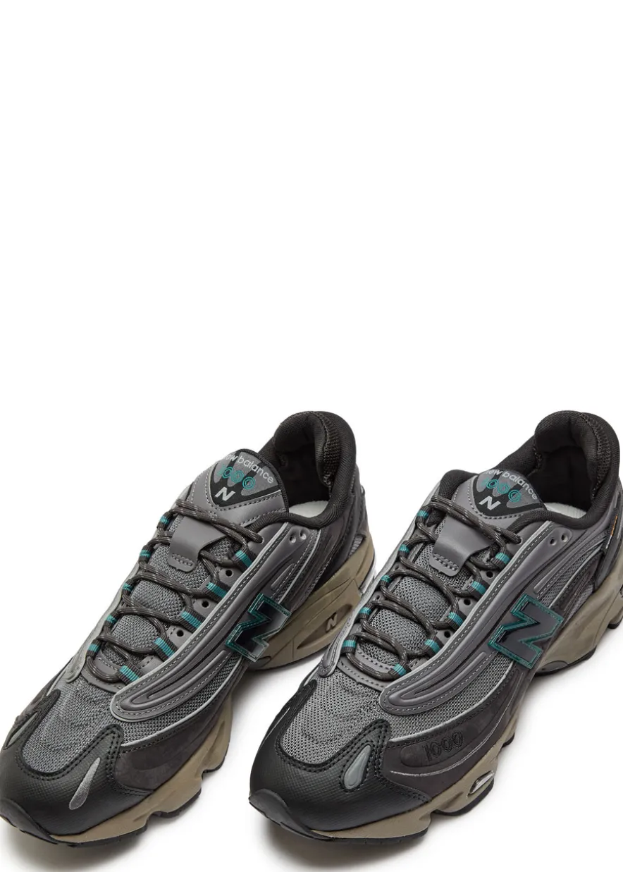 1000 panelled mesh sneakers