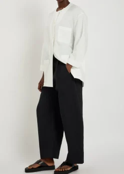 Patch pocket cotton shirt