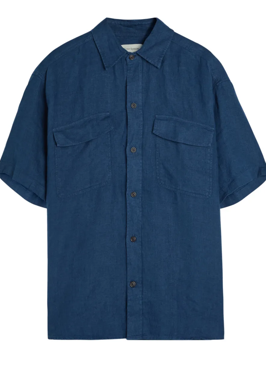 Patch pocket linen shirt