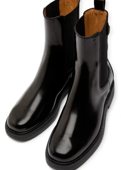 Patent leather Chelsea boots