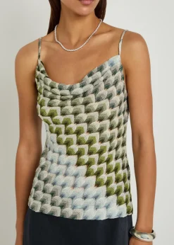 Patterned lace top