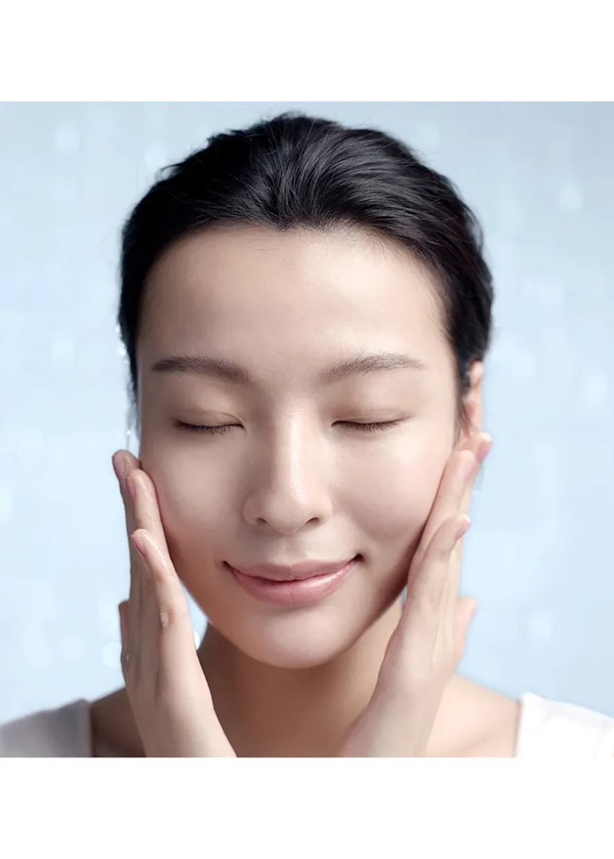 Perfectly Clean Infusion Balancing Essence Lotion with Amino Acid + Waterlily 400ml