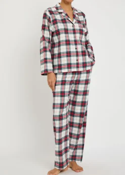 Plaid flannel pyjama set