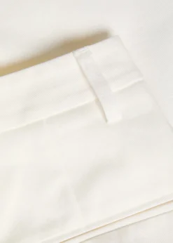 Pleated straight-leg stretch-twill shorts