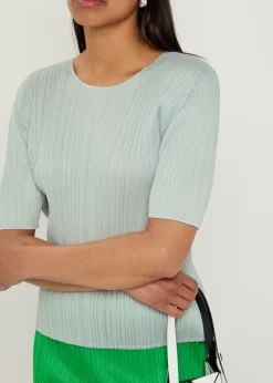 Pleated top