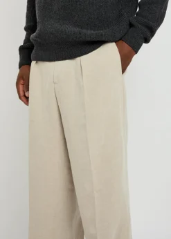 Pleated wide-leg linen-blend trousers