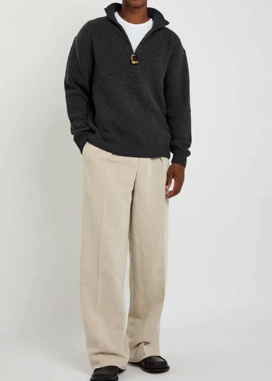 Pleated wide-leg linen-blend trousers