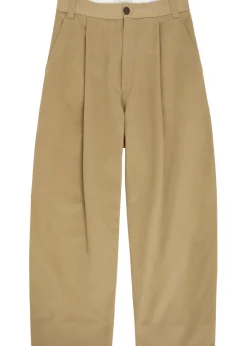 Pleated wide-leg trousers