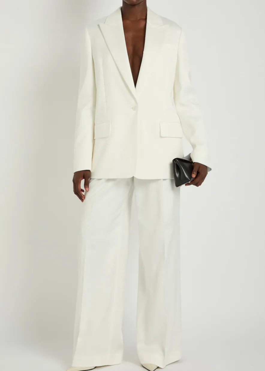 Pleated wide-leg trousers