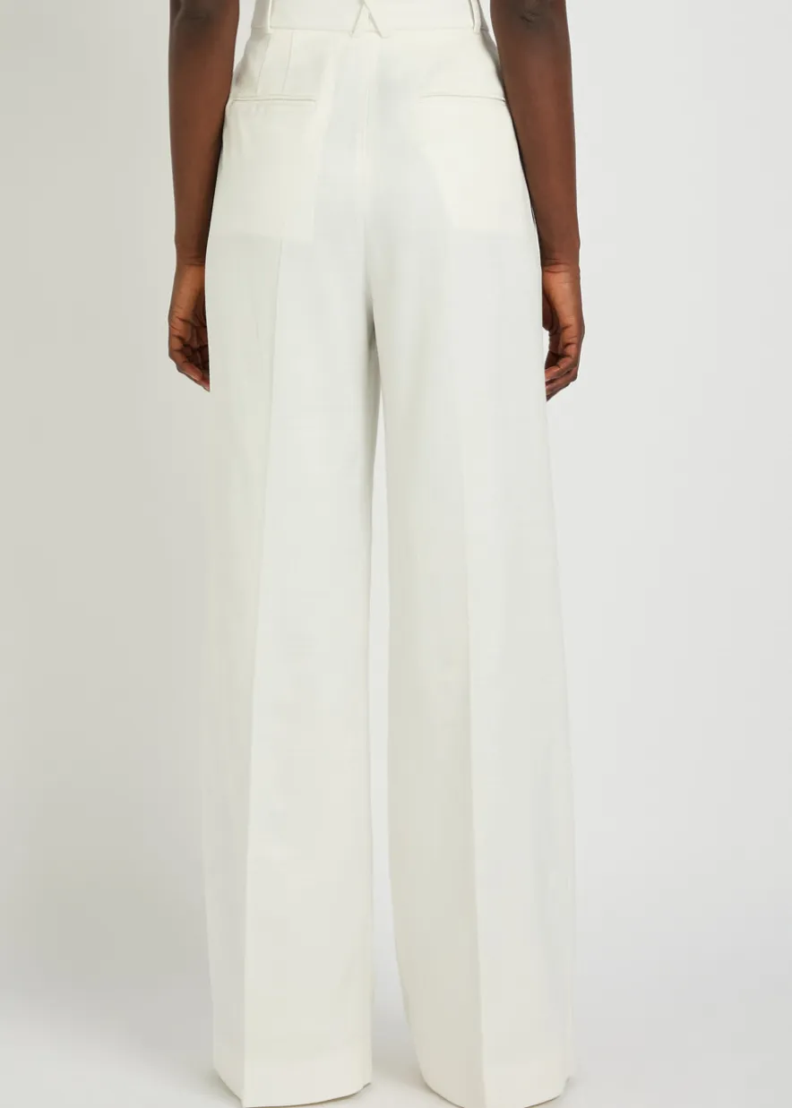 Pleated wide-leg trousers