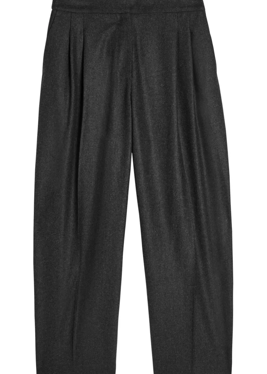 Pleated wool trousers