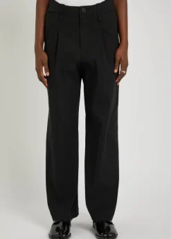 Pleated woven trousers