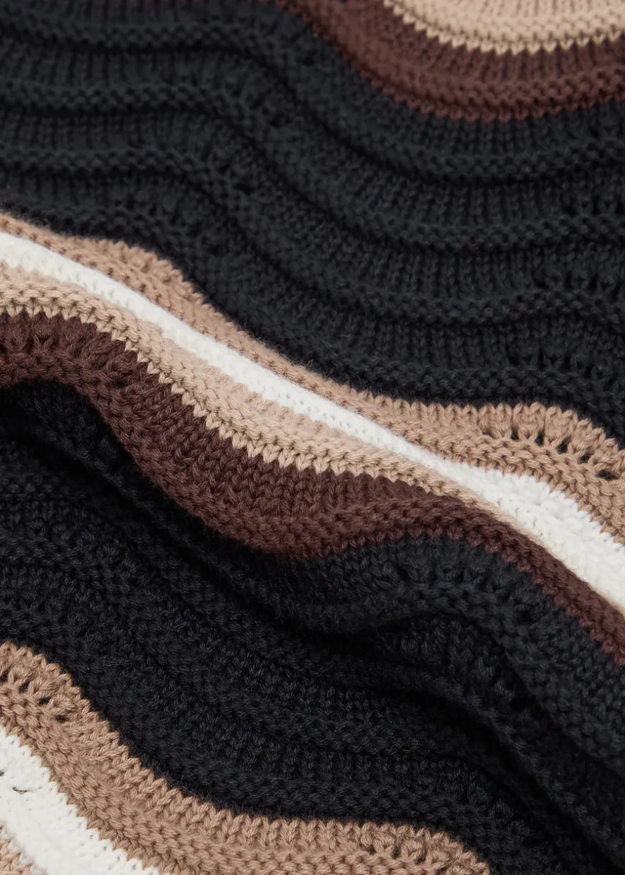 Primavera wavy crochet cotton shorts