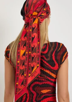 Printed twill triangle scarf