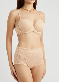 Raffine almond contour bra