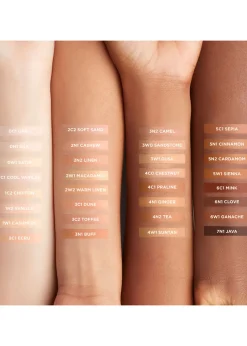 Real Flawless Weightless Perfecting Foundation