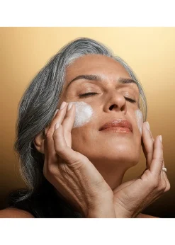 Re-Nutriv Rich Foam Cleanser