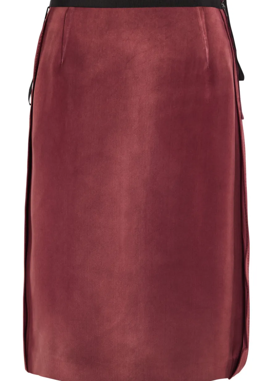 Reverse-effect satin midi skirt