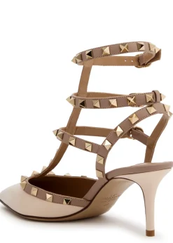 Rockstud 65 patent leather pumps