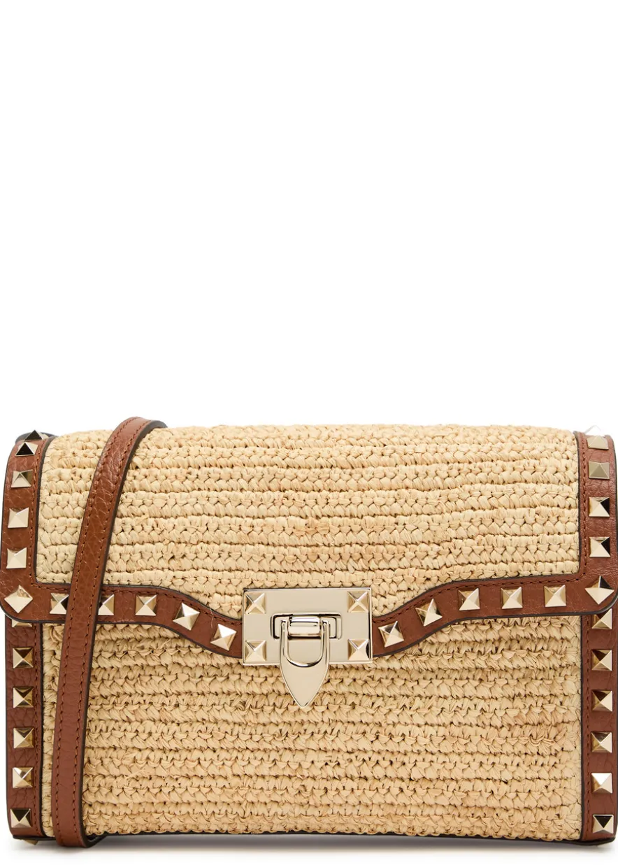 Rockstud small raffia shoulder bag