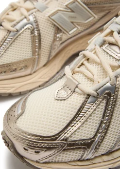 1906R panelled mesh sneakers