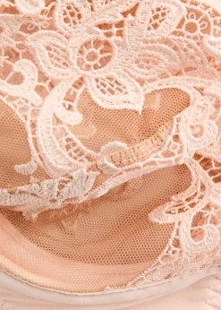 Saga guipure-lace underwired bra