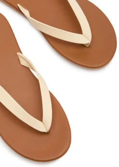 Saionara leather flip flops