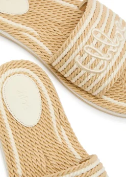 Sand striped woven sliders