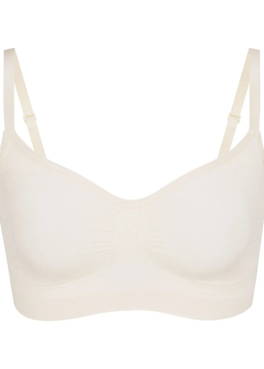 Seamless sculpt bralette